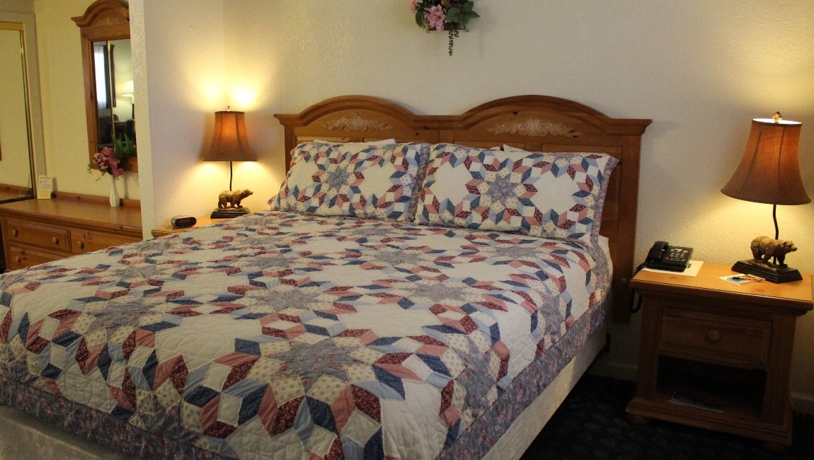 King Room Suite with King Size Bed